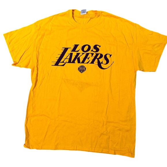 NWOT Lakers graphic tee size XL - Picture 1 of 5